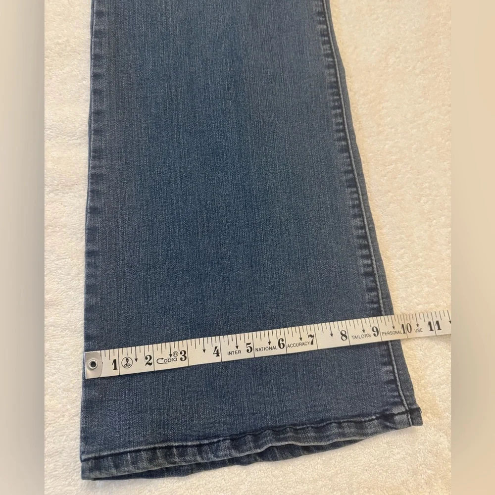 Caslon jeans women.